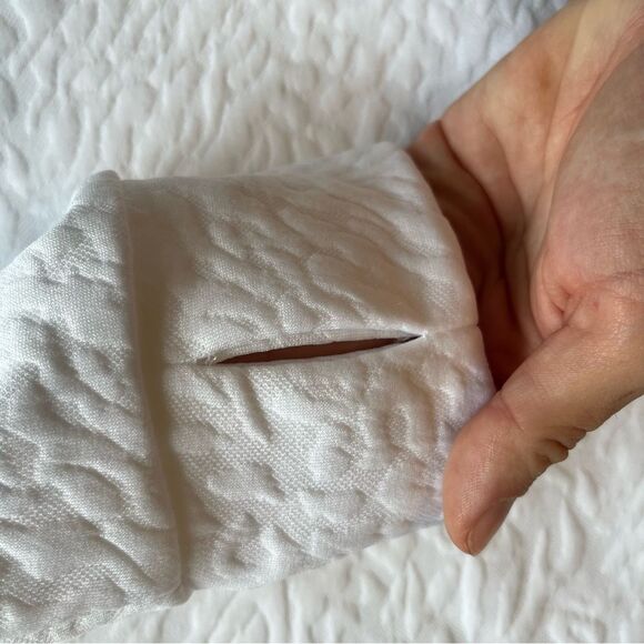 Juicy Couture LARGE high neck top White - Picture 3 of 4